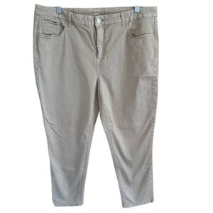 Chico's Women's Tan Taupe So Slimming Girlfriend Ankle Stretch Jeans (2.5) 14